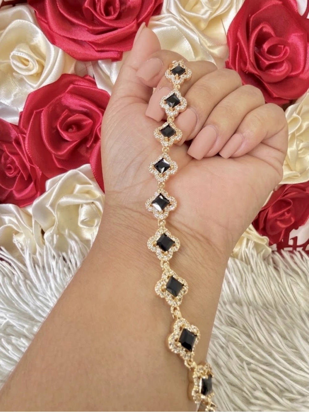 AAA+cubic zirconia black and gold, gold plated